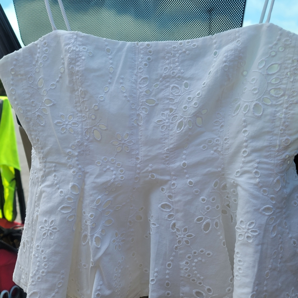 Zara Woman White Embroidered Eyelet Peplum Crop Top XS - Picture 8 of 14